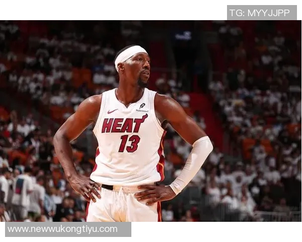 阿德巴约强调全队协作防守文班需打乱其高出手点节奏